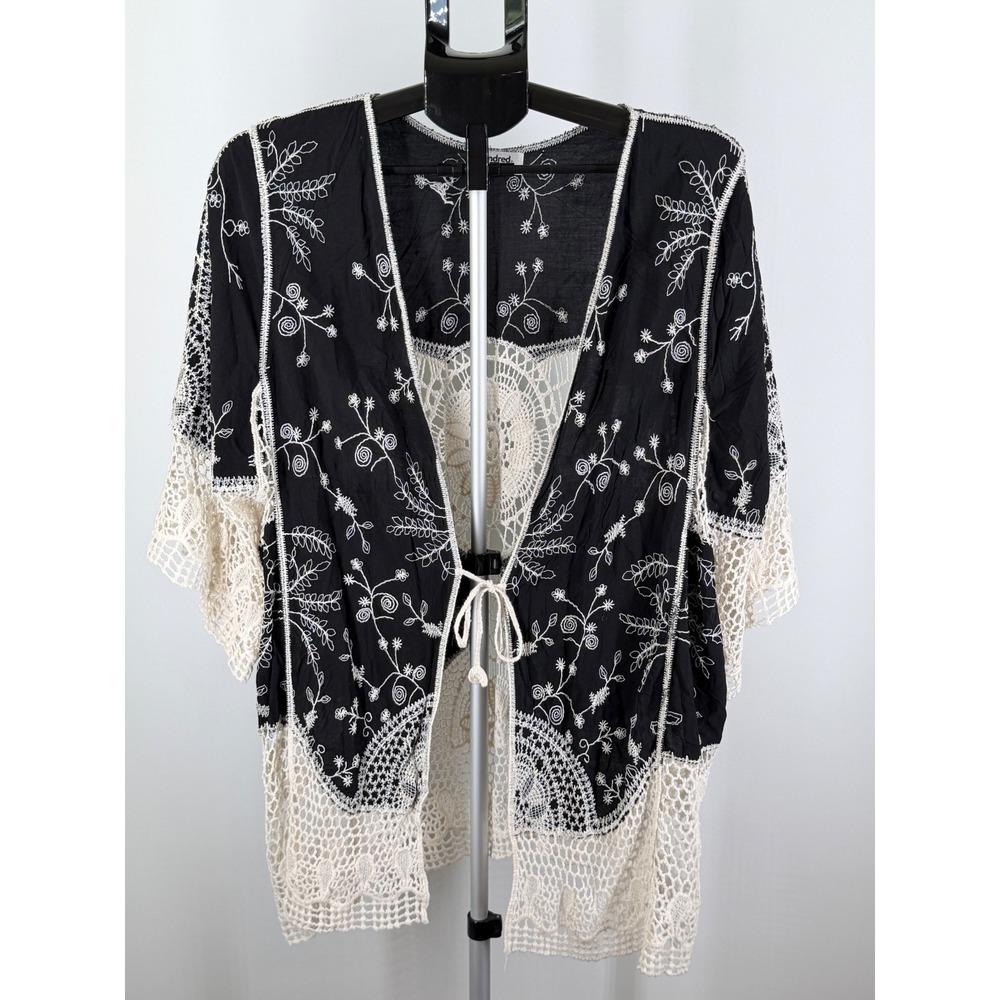 Kindred Womens Black Cream Embroidered Crochet Lace Kimono Cardigan Boho Top 3X